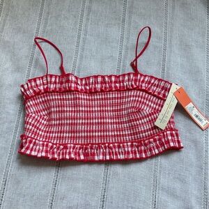 Colsie NWT Red and White Gingham Crop Top